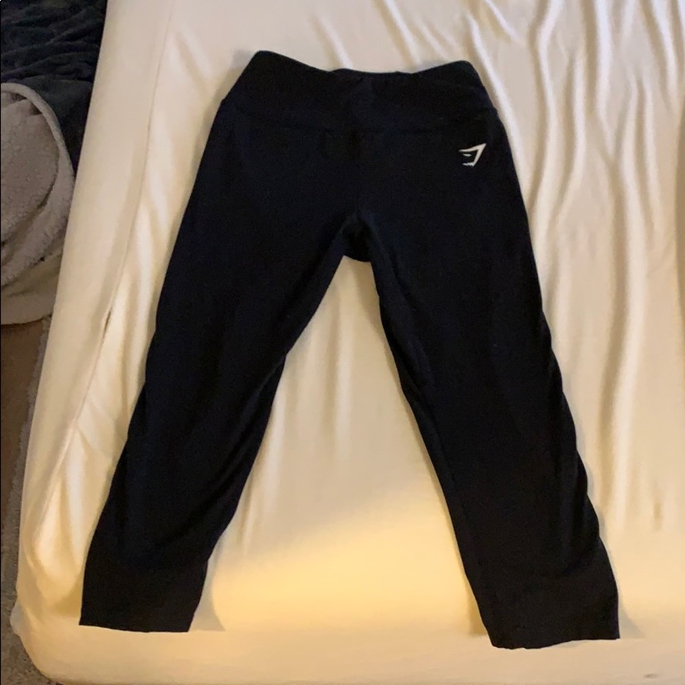 Gymshark leggings (Capri length)